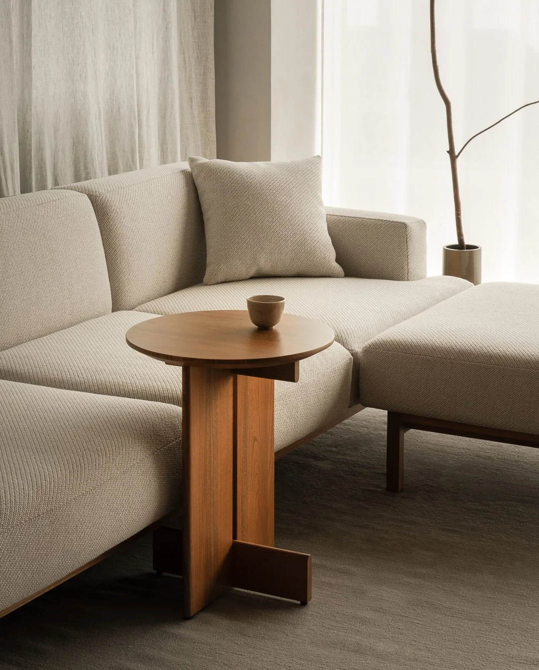 Karimoku Case A-ST01 Side Table by Keiji Ashizawa — GESTALT NEW YORK